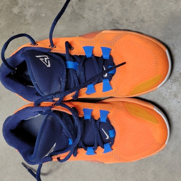 Boys basketball 🏀 shoes - Picture 6 of 6